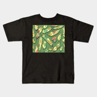 Vintage Feathers (green) Kids T-Shirt